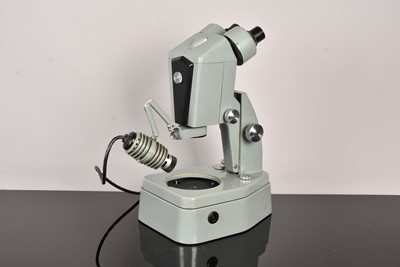 Lot 233 - A Watson Barnet Stereomicroscope