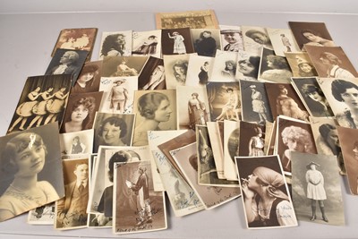 Lot 322 - A collection of signed postcards and photographs