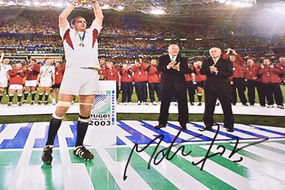 Lot 86 - England 2003 RWC winners signed player photographs