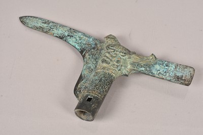 Lot 368 - A Chinese Dagger Axe