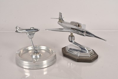 Lot 453 - A 'Jet Plane' chrome table lighter