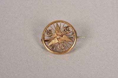 Lot 516 - A 15ct gold Cyclist Touring Club pin badge