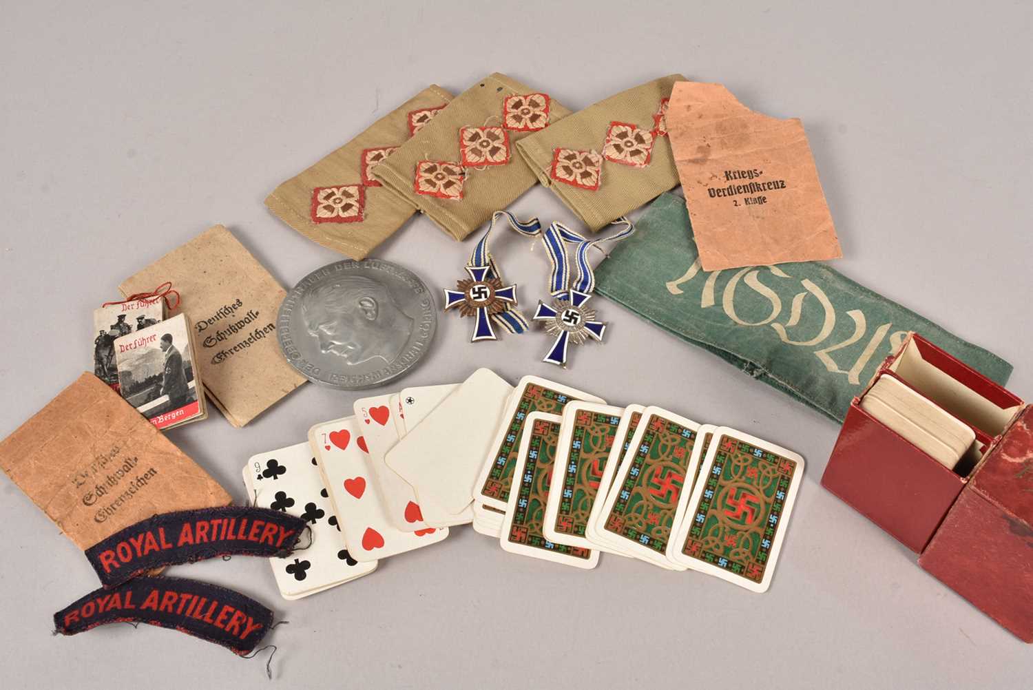 Lot 687 - A set of vintage Third Reich playing cards,