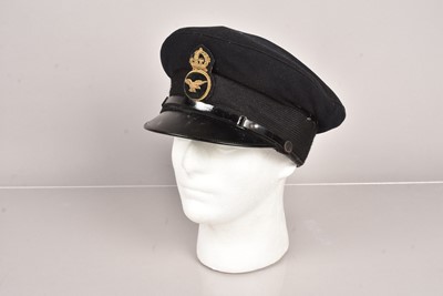 Lot 690 - A 1918 Pattern Royal Air Force (RAF) NCO's Peak Cap