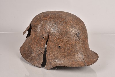 Lot 702 - A German M16 Helmet War Relic