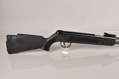 Lot 892 - An SMK Under Lever .22 Air Rifle