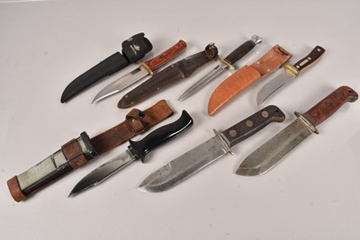 Lot 952 - A 1995 J.Adams Military issue knife