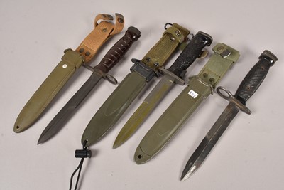 Lot 955 - A US M5A1 Fighting Knife and scabbard