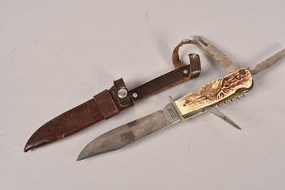 Lot 981 - A German Hunting knife by Decora of Solingen