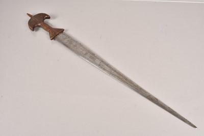 Lot 1018 - An African short sword