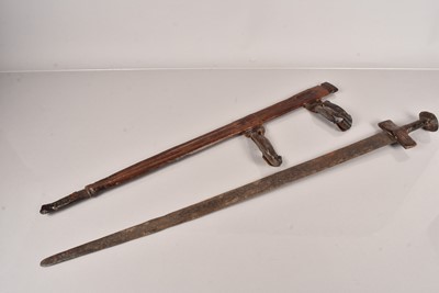 Lot 1028 - A North African Taureg Takouba sword