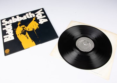 Lot 75 - Black Sabbath LP
