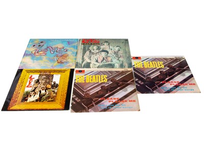 Lot 146 - Beatles / Love LPs