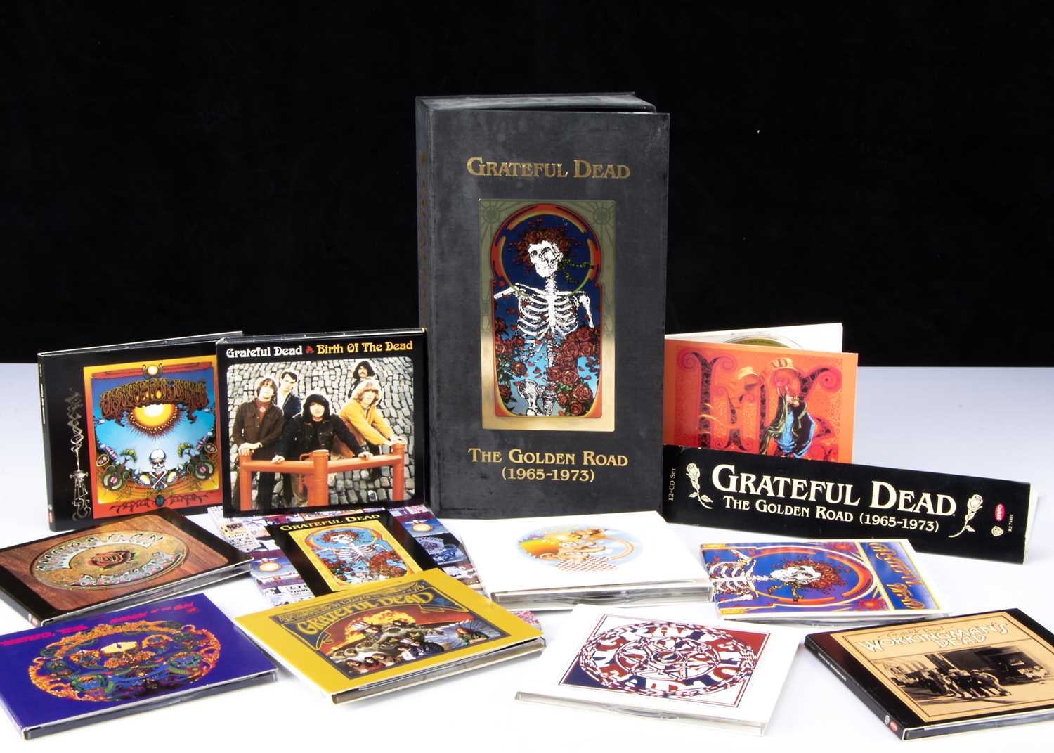 Lot 303 - Grateful Dead CD Box Set