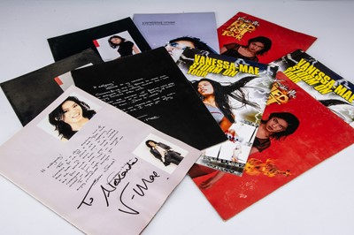 Lot 391 - Vanessa Mae Programmes / Signatures