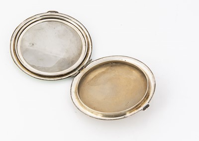 Lot 167 - A silver and enamel compact