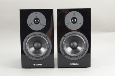 Lot 552 - Yamaha Speakers