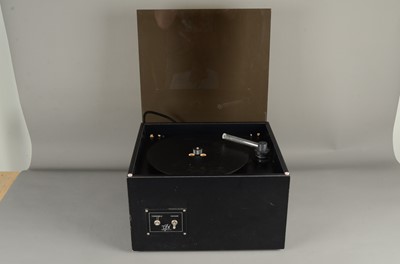 Lot 553 - VPI Record Cleaner