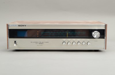 Lot 560 - Sony Tuner / Klinger Speakers