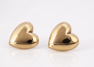 Lot 54 - A pair of 9ct gold heart shaped stud earrings