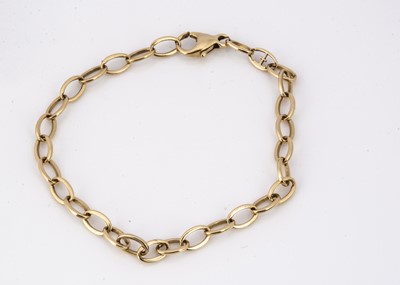Lot 62 - A Theo Fennell 18ct gold oval link bracelet