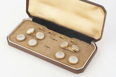 Lot 178 - A cased set of base metal and mother of pearl dress studs and cufflinks