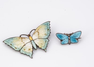 Lot 115 - An Edwardian silver and enamel butterfly brooch