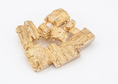 Lot 151 - A 14ct gold Lapponia Bjorn Weckstrom driftwood brooch