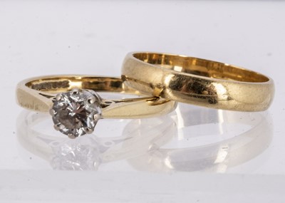 Lot 164 - An 18ct gold diamond solitaire