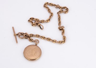 Lot 229 - A 9ct gold watch chain