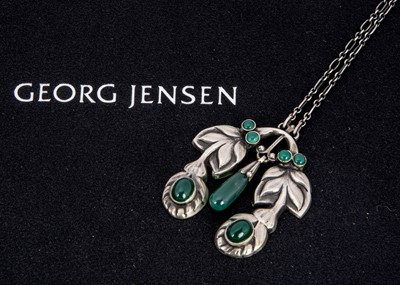 Lot 267 - An early 20th century silver Georg Jensen chrysoprase pendant no.28