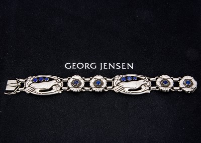 Lot 280 - An early Georg Jensen lapis lazuli bird bracelet no. 23