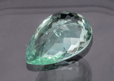 Lot 304 - A certificated Brilliant cut Paraiba Tourmaline