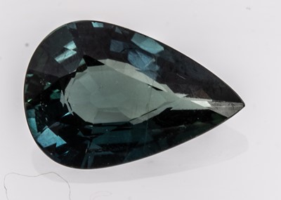 Lot 334 - A certificated Nigerian Blue Sapphire