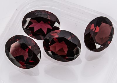 Lot 349 - Four certificated Rhodolite Garnets