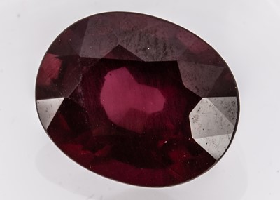 Lot 353 - A certificated Malawi Garnet