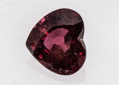 Lot 354 - A certificated Malawi Garnet