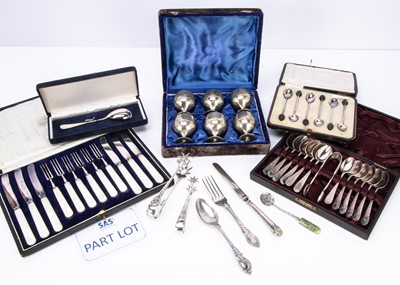 Lot 405 - A collection of silver and silver plate