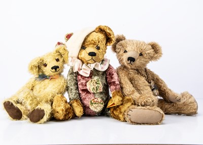 Lot 27 - Three Nuns Pardon artist teddy bears
