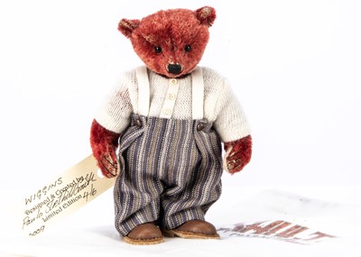 Lot 54 - A limited edition Shultz Characters Wiggins teddy bear