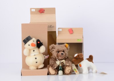 Lot 70 - A Steiff limited edition snowman with raven soft toy
