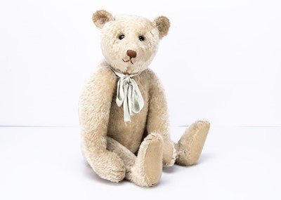 Lot 183 - A rare early Steiff white teddy bear circa 1908