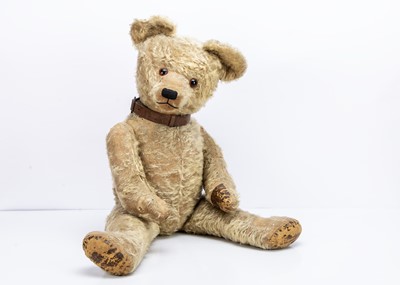 Lot 209 - A large British 1920-30s teddy bear