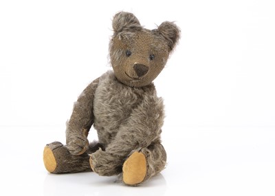 Lot 238 - An early Chad Valley teddy bear