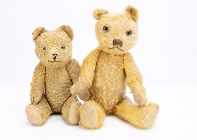 Lot 245 - A British 1940s teddy bear