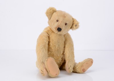 Lot 254 - A 1920-30s Steiff teddy bear