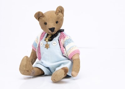 Lot 270 - An early British teddy bear