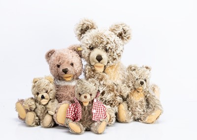 Lot 336 - Three post-war Steiff Zotty teddy bears