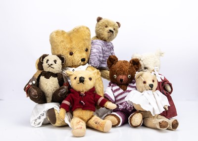 Lot 356 - Seven various teddy bear friends