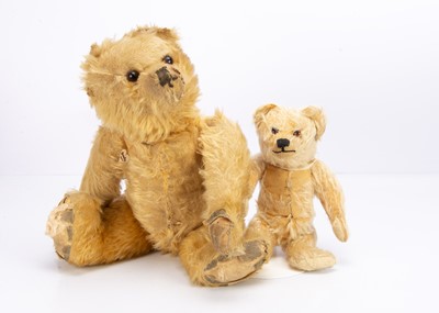 Lot 391 - Two 1930-40s Farnell teddy bears